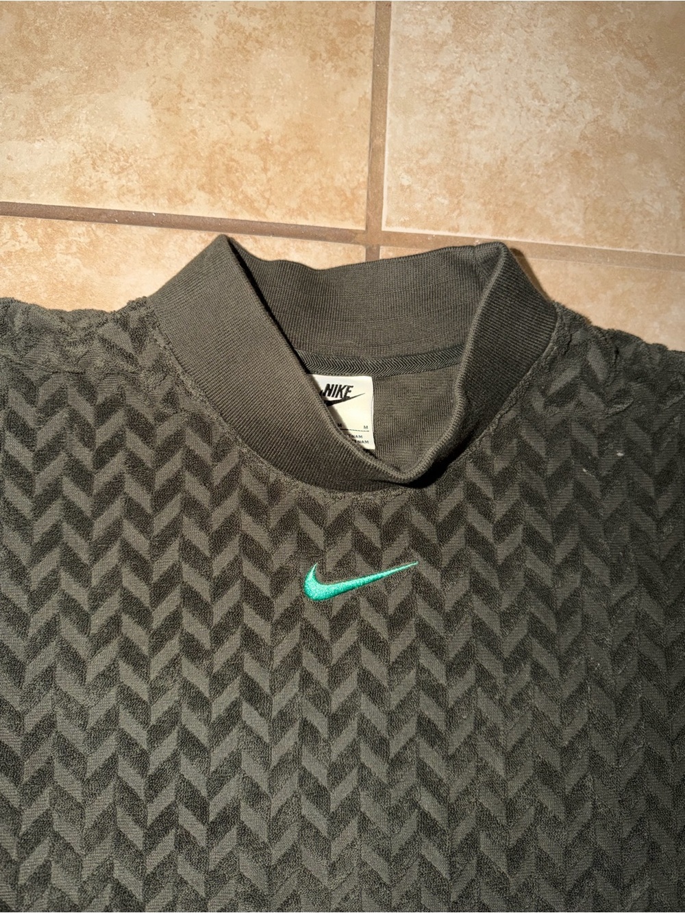 Nike Sportswear Everyday Modern Allover Jacquard Boxy Top size medium - Picture 4 of 6
